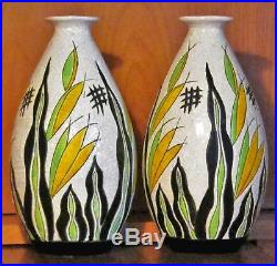 2 vases Keramis Art Déco en céramique à motifs floraux cachet de La Louvière