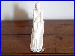 ANCIENNE SCULPTURE Art Déco en Céramique Craquelée Jeune Femme avec Chien