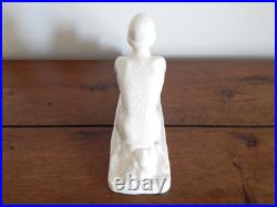 ANCIENNE SCULPTURE Art Déco en Céramique Craquelée Jeune Femme avec Chien