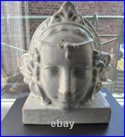 ANCIENNE SCULPTURE STATUETTE CERAMIQUE FAIENCE Kachelofen ALSACE poêle ART DÉCO