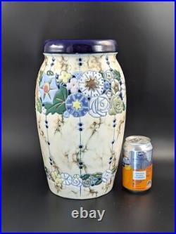 Amphora Céramique Vase En The Art Déco Style Fabriqué Tchécoslovaquie. 1920