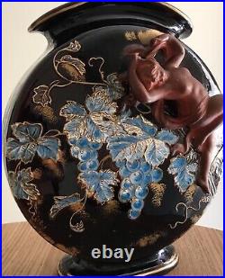 Ancien vase céramique decor floral et nymphe en relief / art déco