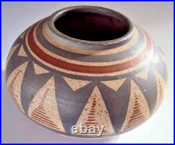 Ancien vase en céramique art-déco marque à identifier
