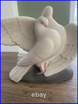 Ancienne céramique pigeons signée Sèvres Vinsare art déco NO craquelé