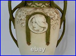 Antique Art Nouveau Royal Dux Autrichien Pottery Vase Avec / Femme Visage Déco