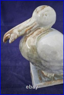 Art Déco, céramique, faïence sculpture oiseau de mer circa 1920