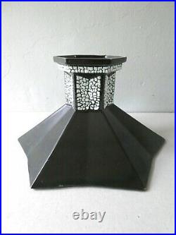 Coupe Art Deco en céramique noire et crispée, signée France, Saint Clément