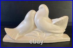 DAX Colombes céramique craquelé blanc Edouard Cazaux Art Déco 1930 paix amour XX