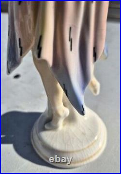 Danseuse Céramique Art Deco Signé Karl Ens Bon Etat General Hauteur 22 CM