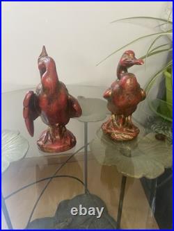 Deux Magnifiques Oiseaux Cormorans En Céramique Rouge Et Or Style Art Deco