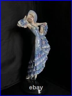 GOLDSCHEIDER 6229DAME mit HUT JOSEF LORENZL Austrian Art Deco Ceramic Circa 1930