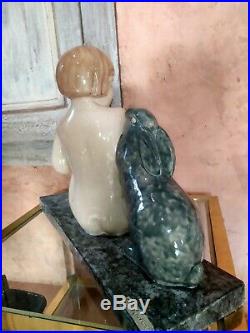 Genevieve GRANGER Grande sculpture en céramique craquelé ART DECO Fille lapins