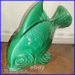 Gros poisson en céramique couleur vert Art déco (vers 1950) signé LEJAN