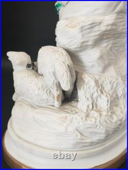 Imposant groupe en porcelaine biscuit signé d'après Joseph d'Asté scène paysanne