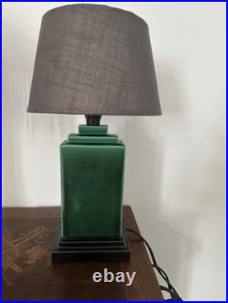 Lampe Art Deco, en céramique verte, années 30/ 50, hauteur 38 cm