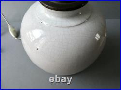Lampe Art Deco, pied boule en céramique craquelée, années 40-50