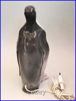 Lampe veilleuse pingouin design art déco céramique porcelaine
