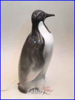 Lampe veilleuse pingouin design art déco céramique porcelaine