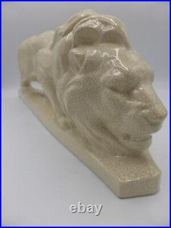 Lion art déco en céramique craquelée de Louis FONTINELLE