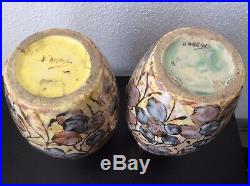 Paire de vases céramique émaillée et dorée à décor floral signé D'Argyl Art Déco