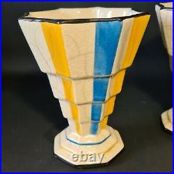 Paire de vases en céramique ou faience art déco numéroté 152