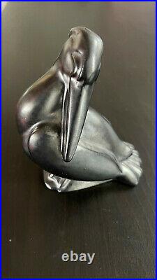 Pélican Art Déco sculpture animalière céramique noire oiseau stylisé géometrique