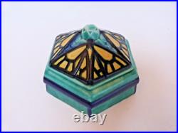 Rare boite bonbonnière art déco aux papillons d'argyl céramique E. VAL & Cie