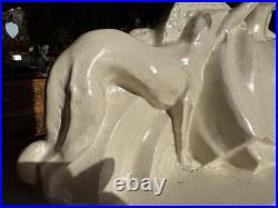 Sculpture Art Déco Lejan dame au lévrier faïence craquelée France 1930s