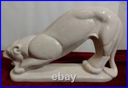 Sculpture De Panthère. Céramique Émaillée. Style Art Déco. Europe. Circa 1930