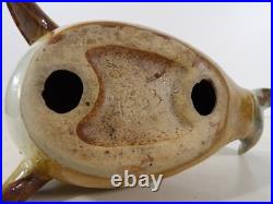 Sculpture animalière en faience MORSE AU BALLON art deco marquée 9533 WALROSS