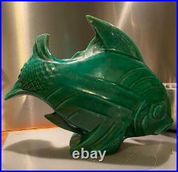 Sculpture animalière, statue poisson, céramique craquelée, signé LeJan Art Deco