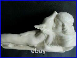 Sculpture céramique craquelée Art Déco Femme et une biche signée FONTINELLE
