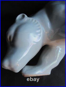 Sculpture céramique craquelée Art Déco Gros ours polaire bleu ciel, no Pompon