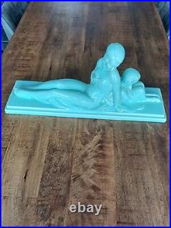 Sculpture en faïence craquelée Femme et Enfant Signé Lemanceau Art Déco