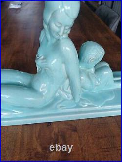 Sculpture en faïence craquelée Femme et Enfant Signé Lemanceau Art Déco