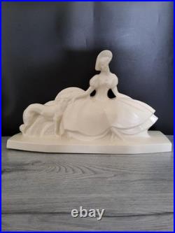 Sculpture statue Femme au lévrier céramique craquelée signée Lejan Art Déco Sculpture statue Femme au lévrier céramique craquelée signée Lejan Art Déco