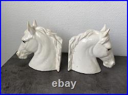 Serre livre cheval et poulain ceramique blanche style art deco Équitation