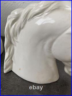 Serre livre cheval et poulain ceramique blanche style art deco Équitation