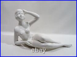 Statue Personnage Femme Nue Art Deco En Ceramique Nude Woman Statue In Ceramic