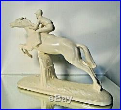 Statue Sculpture Sarreguemines Cheval Jockey Céramique faïence Art Déco 1925/30
