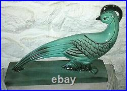 Statue d'oiseau époque art déco en faïence turquoise