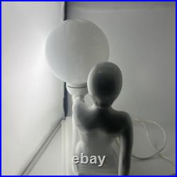 Sublime Lampe Vintage en Céramique et Opaline Design Femme Nue 1970s Art Déco Sublime Lampe Vintage en Céramique et Opaline Design Femme Nue 1970s Art Déco