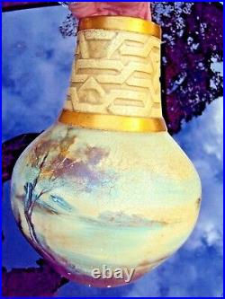 Superbe gros vase en céramique art-déco décor de paysage signature à identifier