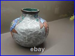 Vase Art-déco signé Louis Dage ceramique a décor polychrome émaillé