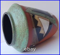 Vase En Céramique Art Déco Signé Vers 1920 K749 Vase En Céramique Art Déco Signé Vers 1920 K749