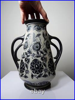 Vase ancien Art Déco 1920-40 en grès fin, style Art Nouveau & chinoiserie, décor Vase ancien Art Déco 1920-40 en grès fin, style Art Nouveau & chinoiserie, décor