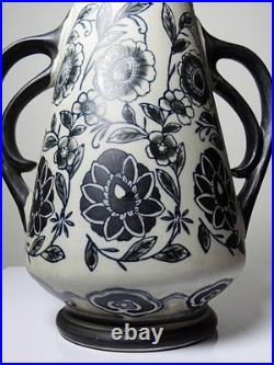Vase ancien Art Déco 1920-40 en grès fin, style Art Nouveau & chinoiserie, décor Vase ancien Art Déco 1920-40 en grès fin, style Art Nouveau & chinoiserie, décor
