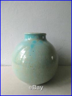 Vase boule en céramique émaillée bleue, Art Deco, signé Elchinger et Cie