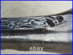 Vase céramique noire art deco nymphe decor relief menelika