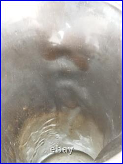 Vase céramique noire art deco nymphe decor relief menelika